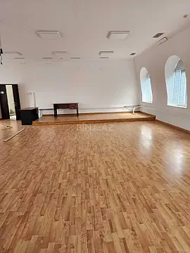 Kirayə verilir obyekt 3300 m² — Bakı, Nərimanov 3300.00 m²