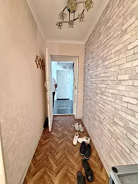 Kirayə verilir 1 otaqlı mənzil 30 m² — Bakı, İnşaatçılar 1 otaq 30.00 m²