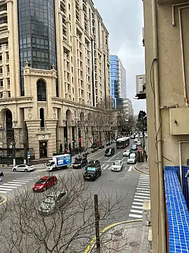 Kirayə verilir 3 otaqlı mənzil 135 m² — Bakı, Nizami 3 otaq 135.00 m²