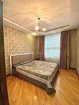 Kirayə verilir 2 otaqlı mənzil 90 m² — Bakı, Nərimanov 2 otaq 90.00 m²