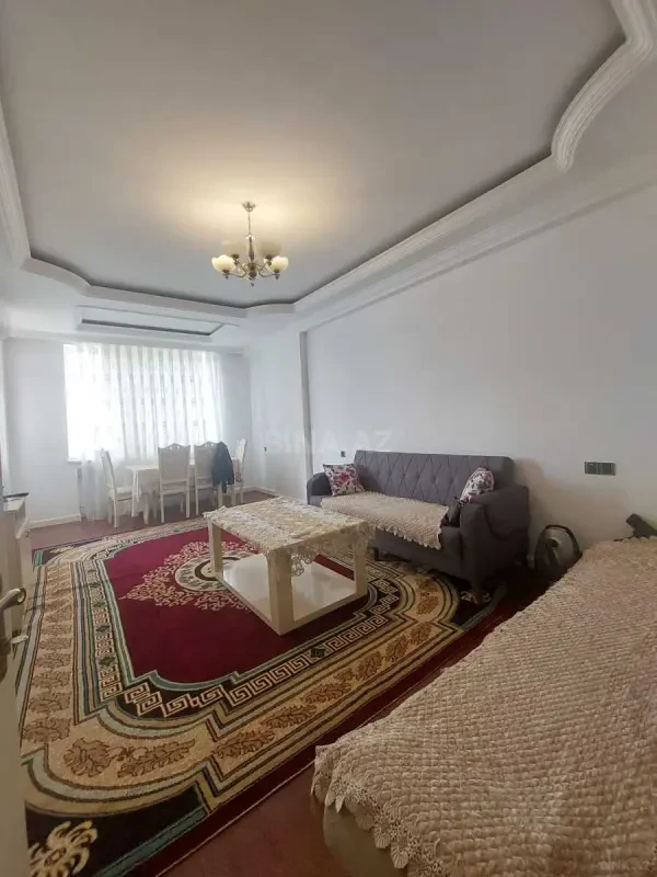 Kirayə verilir 2 otaqlı mənzil 65 m²