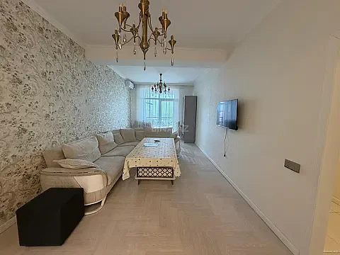 Kirayə verilir 2 otaqlı mənzil 90 m² — Bakı, Nərimanov 2 otaq 90.00 m²