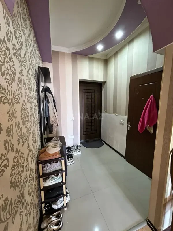 Kirayə verilir 2 otaqlı mənzil 70 m²