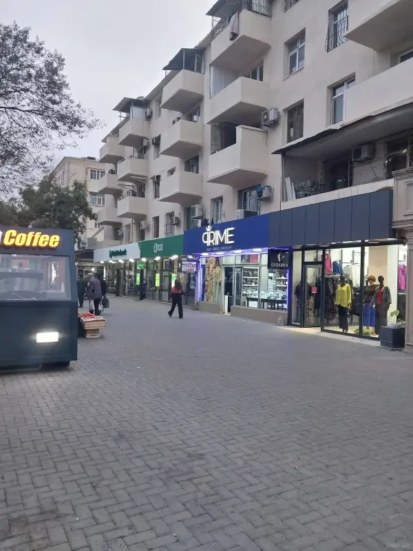 Kirayə verilir 2 otaqlı mənzil 50 m²