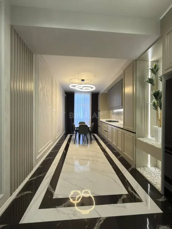 Satılır 3 otaqlı mənzil 120 m²