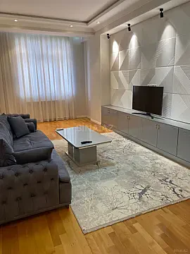 Kirayə verilir 2 otaqlı mənzil 96 m² — Bakı, Nərimanov 2 otaq 96.00 m²