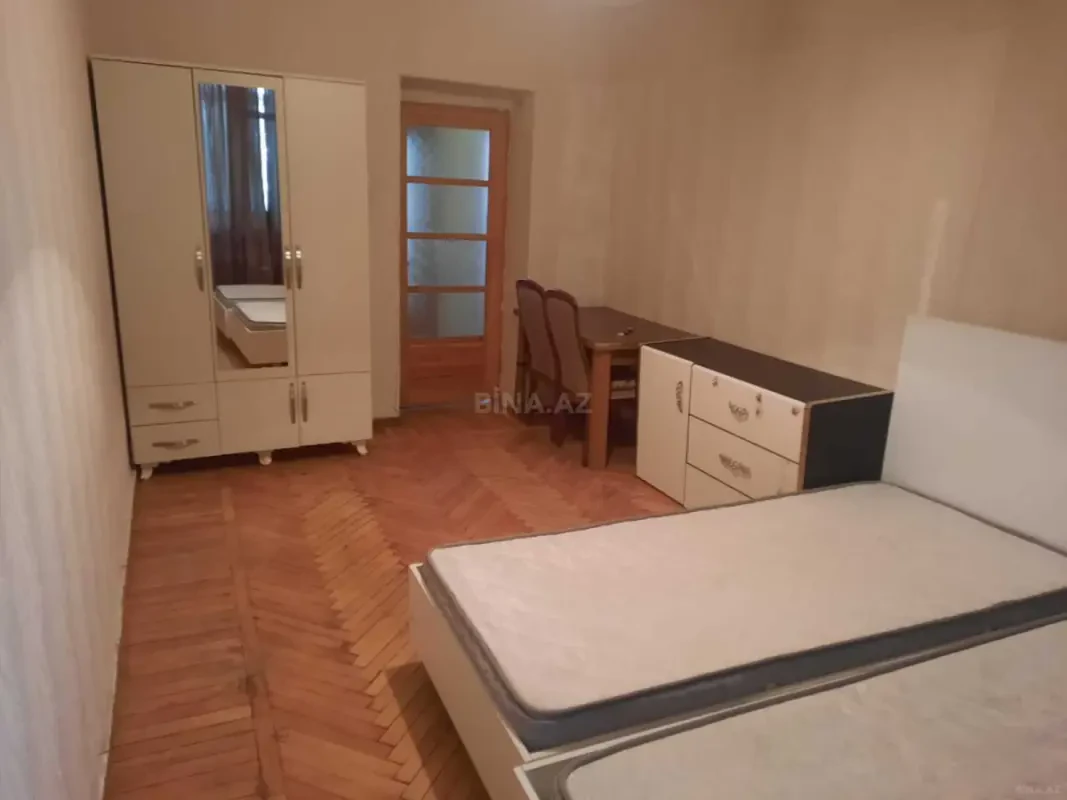 Kirayə verilir 2 otaqlı mənzil 45 m²