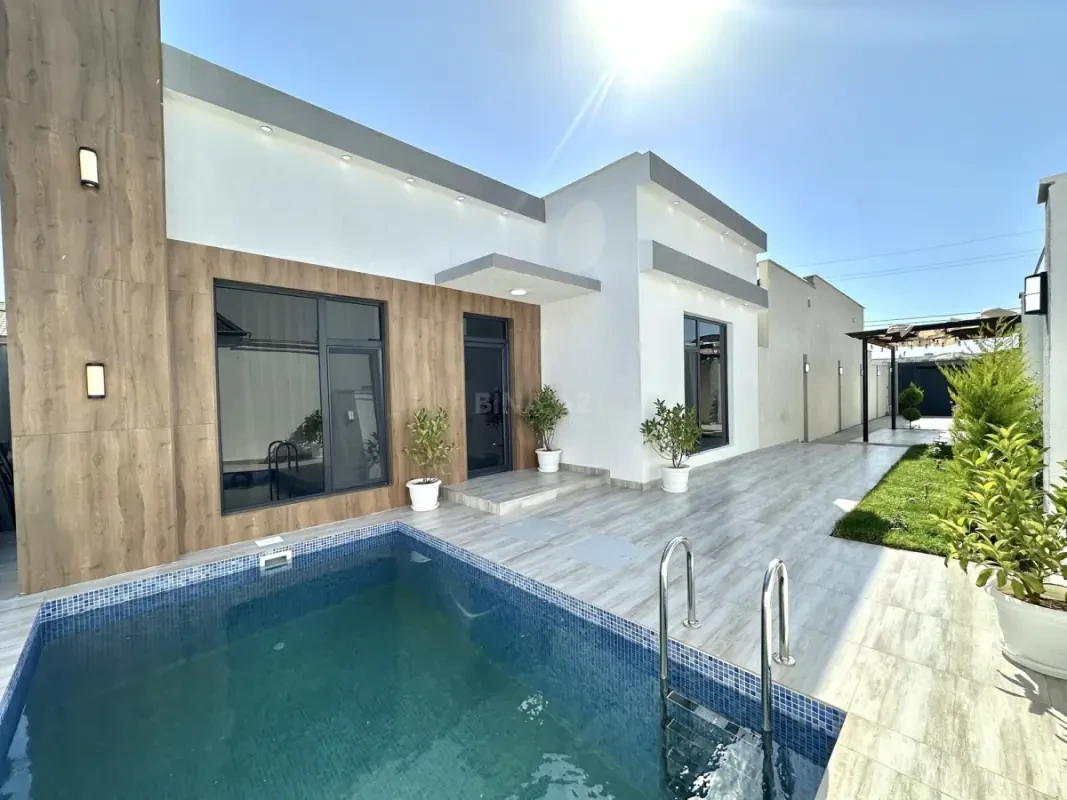 Satılır 4 otaqlı həyət evi 100 m²