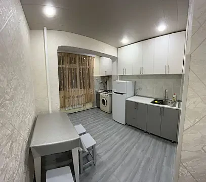 Kirayə verilir 2 otaqlı mənzil 50 m² — Bakı 2 otaq 50.00 m²