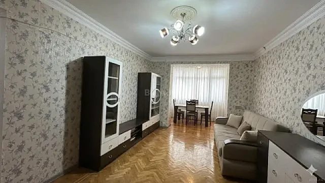 Kirayə verilir 3 otaqlı mənzil 65 m² — Bakı 3 otaq 65.00 m²