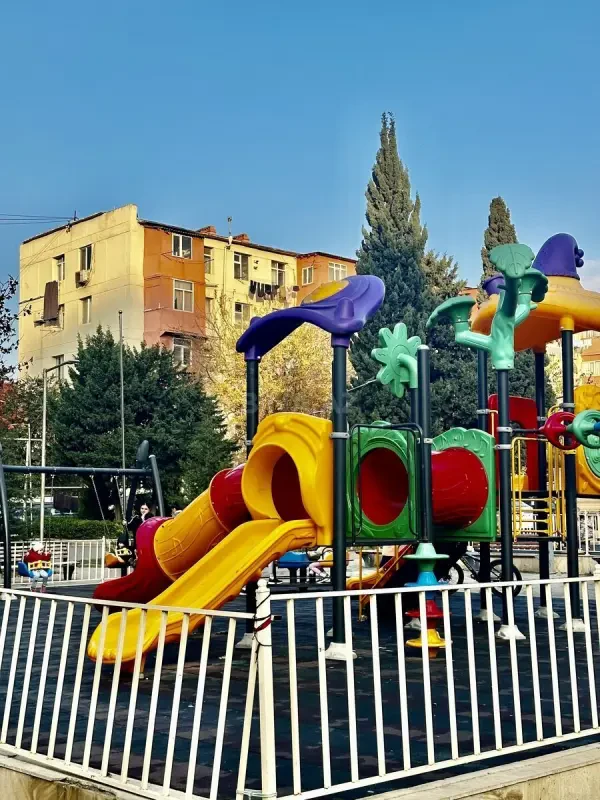 Kirayə verilir 2 otaqlı mənzil 33 m²