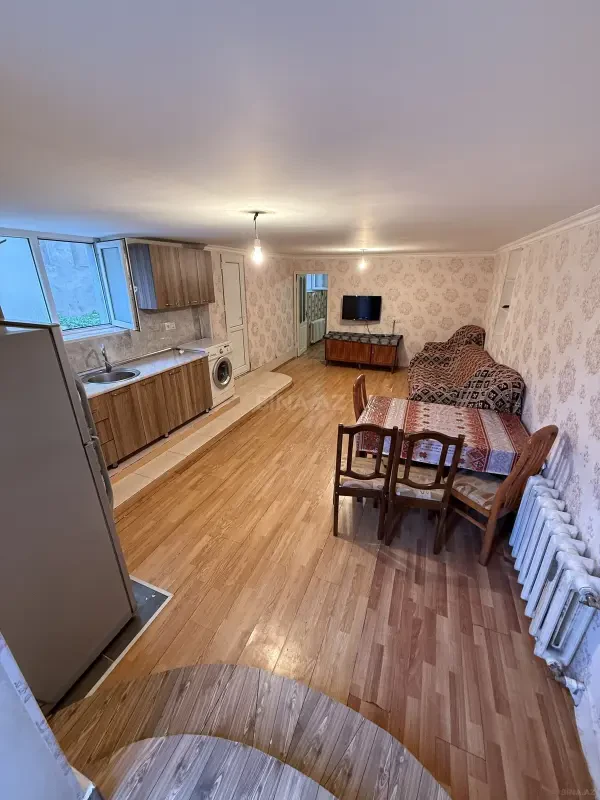 Kirayə verilir 2 otaqlı həyət evi 40 m²
