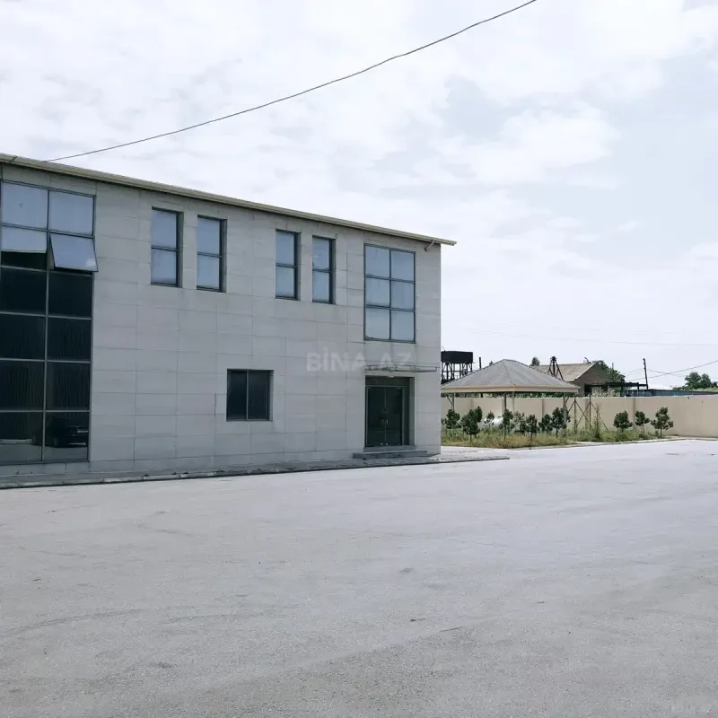 Kirayə verilir obyekt 1450 m²