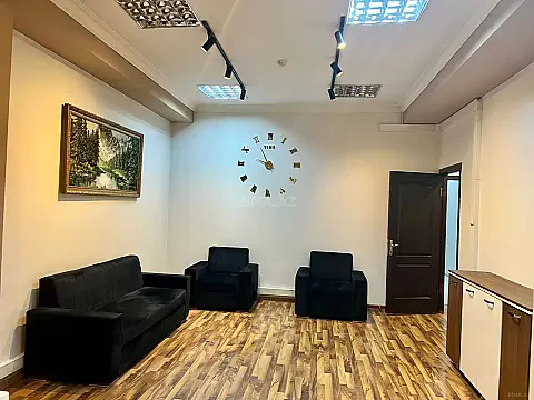 Kirayə verilir 3 otaqlı ofis 91 m² — Bakı, Nərimanov 3 otaq 91.00 m²