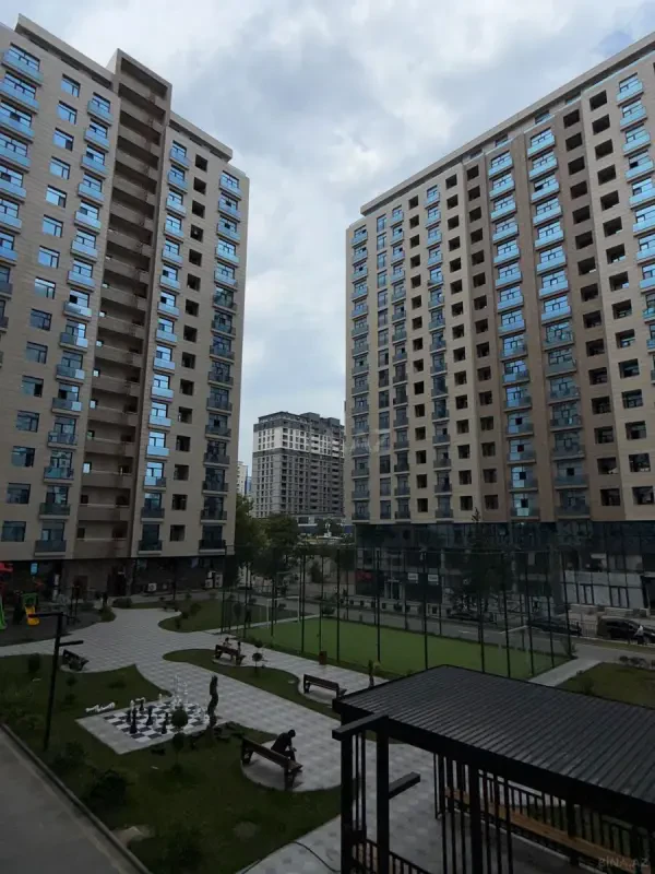 Kirayə verilir 2 otaqlı mənzil 51 m²