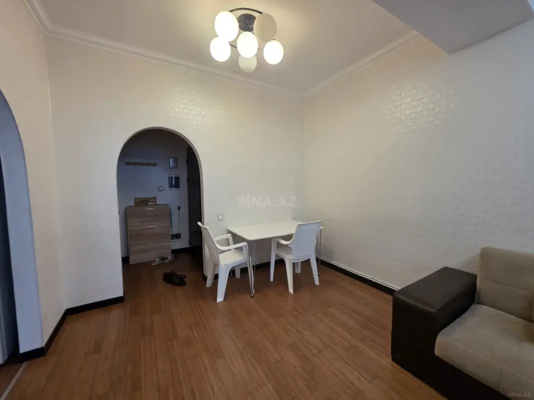 Kirayə verilir 2 otaqlı mənzil 55 m²
