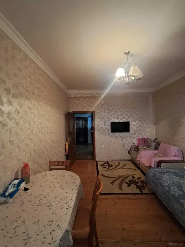 Satılır 2 otaqlı mənzil 63 m²