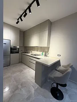 Kirayə verilir 2 otaqlı mənzil 85 m² — Bakı, Xətai 2 otaq 85.00 m²