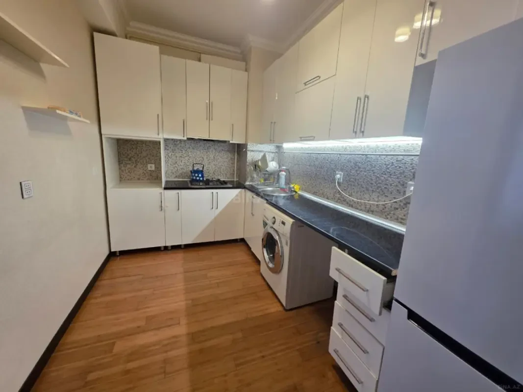 Kirayə verilir 2 otaqlı mənzil 55 m²