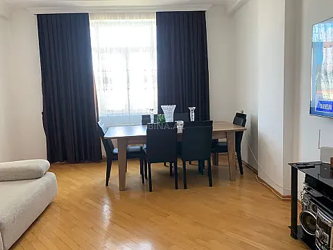 Satılır 2 otaqlı mənzil 85 m² — Bakı 2 otaq 85.00 m²