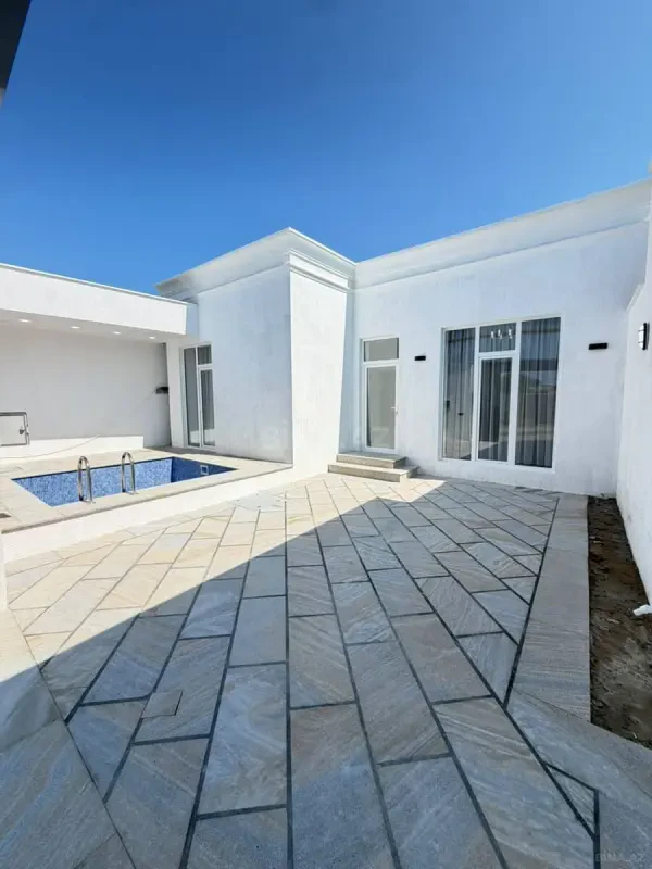 Satılır 3 otaqlı həyət evi 100 m²