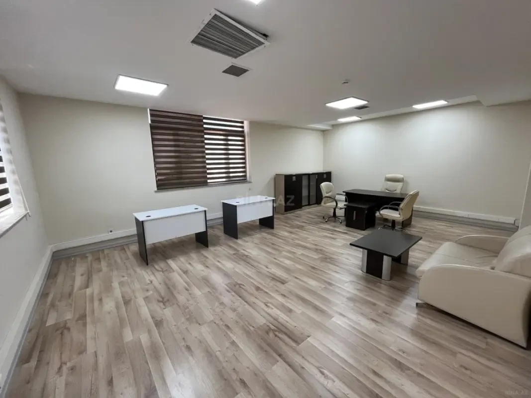 Kirayə verilir 1 otaqlı ofis 45 m²