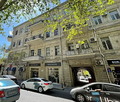 Kirayə verilir obyekt 60 m² — Bakı, Sahil qəs. 60.00 m²