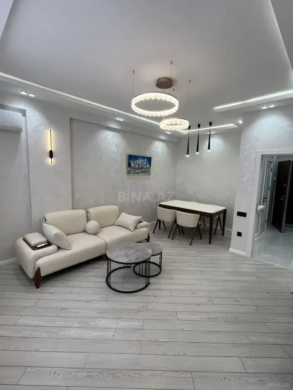 Satılır 2 otaqlı mənzil 55 m²