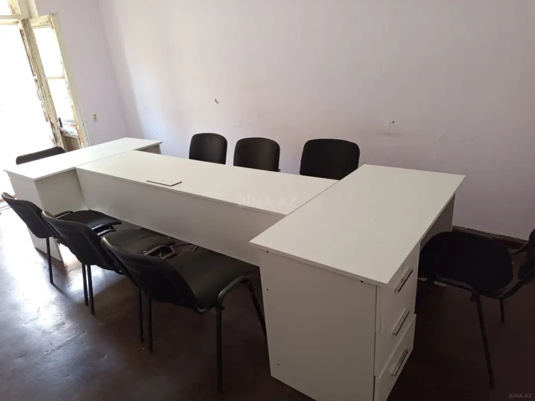 Kirayə verilir 1 otaqlı ofis 30 m²