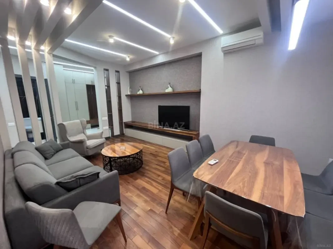 Kirayə verilir 3 otaqlı mənzil 115 m²