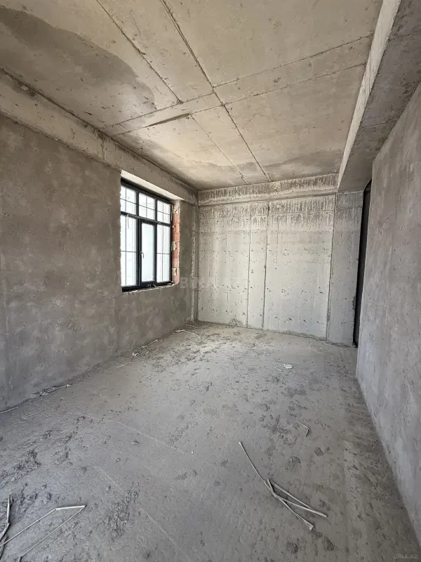 Satılır 2 otaqlı mənzil 67 m²