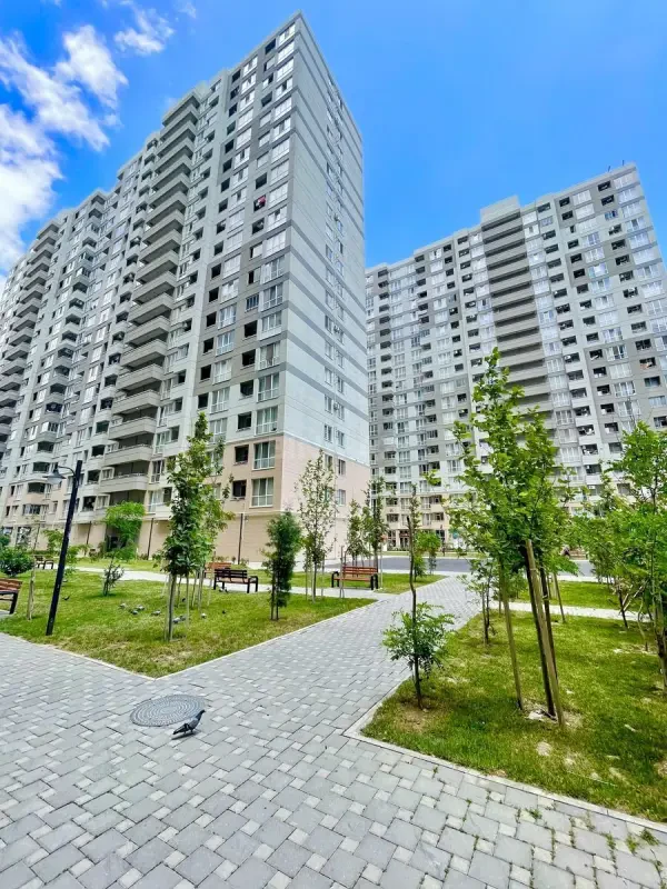 Kirayə verilir 2 otaqlı mənzil 55 m²