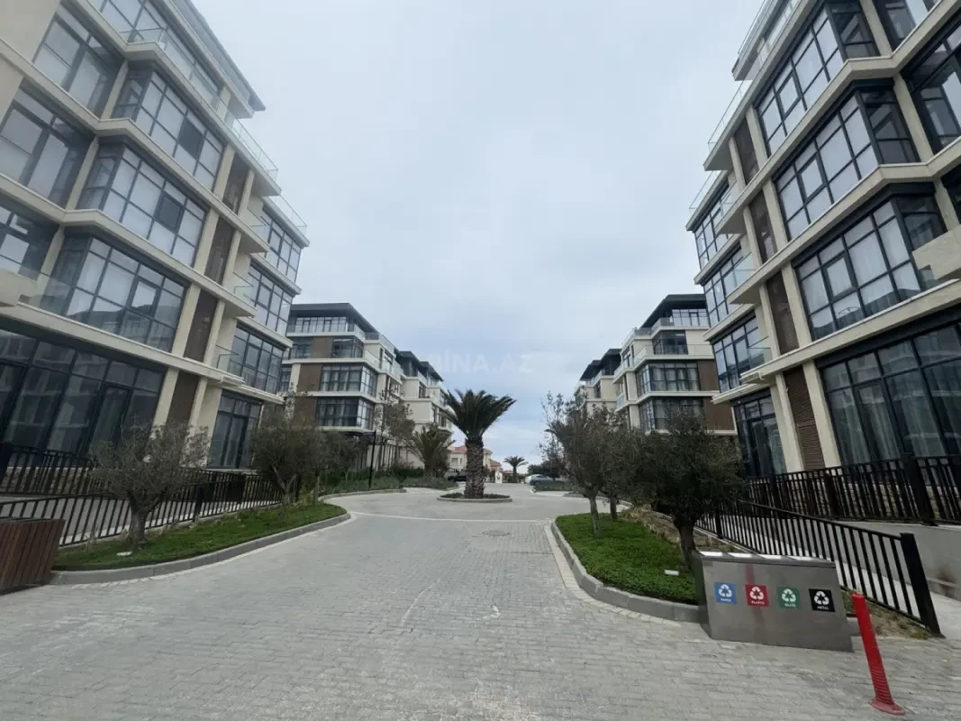 Satılır 2 otaqlı mənzil 72 m²