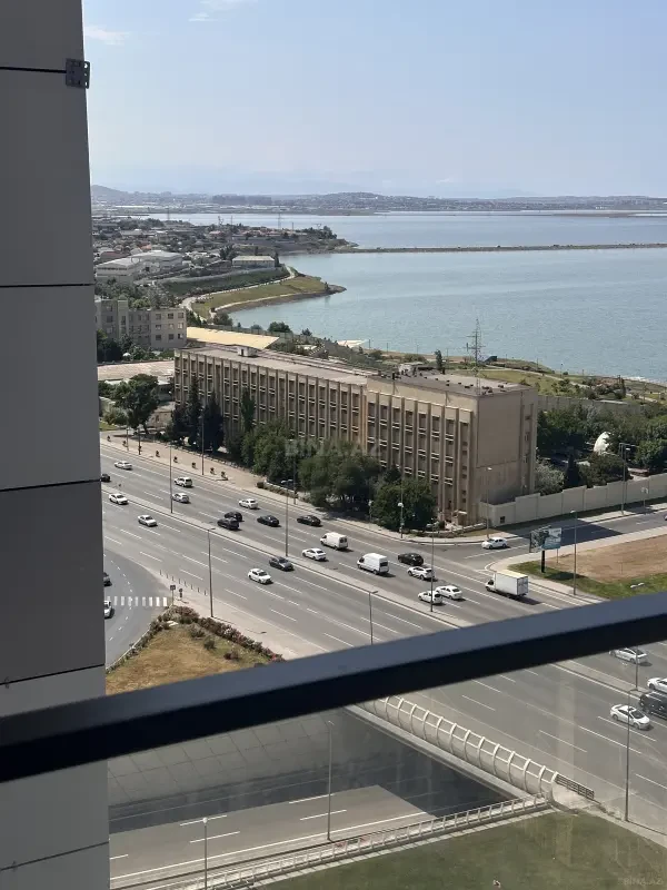 Kirayə verilir 2 otaqlı mənzil 43 m²
