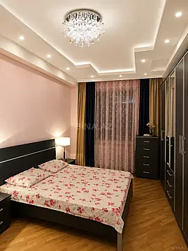 Kirayə verilir 3 otaqlı mənzil 120 m² — Bakı, Nizami 3 otaq 120.00 m²