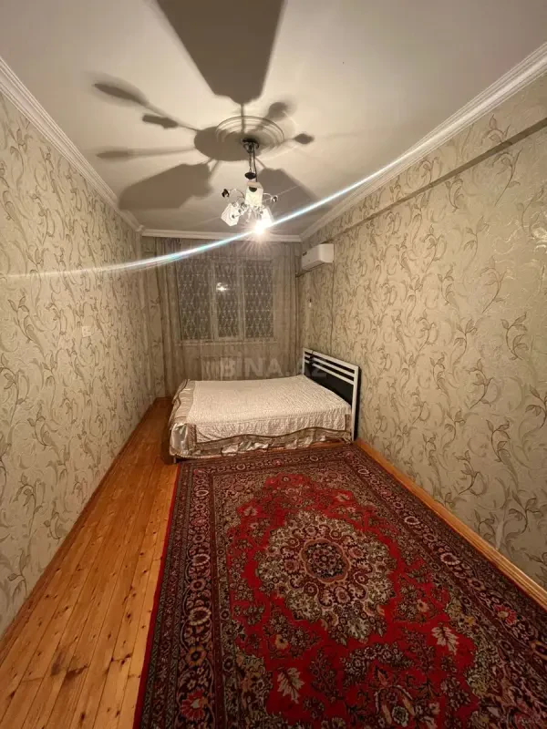 Kirayə verilir 2 otaqlı mənzil 55 m²