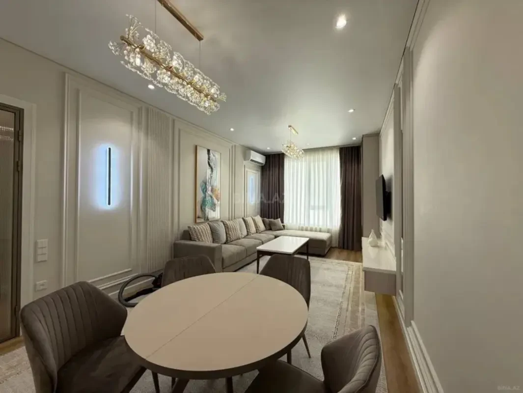 Satılır 3 otaqlı mənzil 120 m²