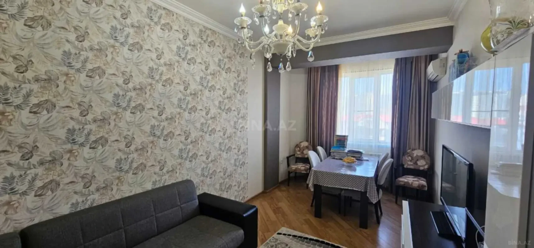 Satılır 2 otaqlı mənzil 70 m²