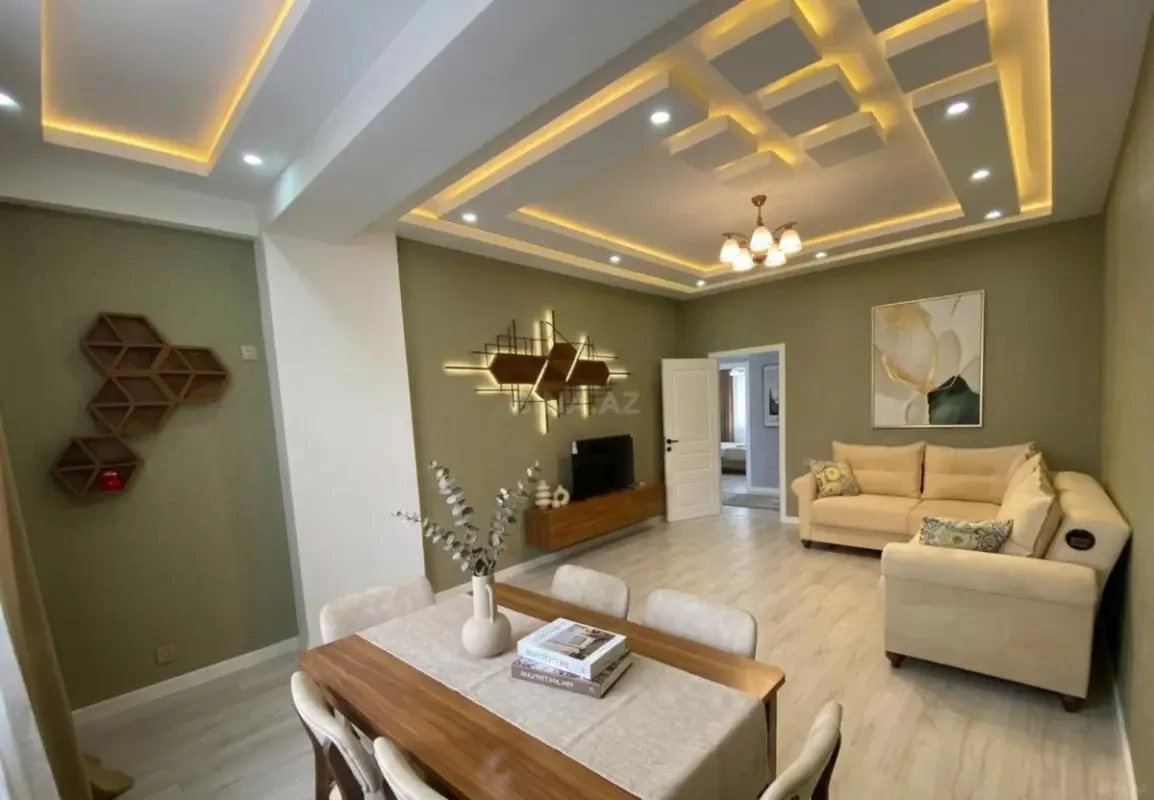 Kirayə verilir 2 otaqlı mənzil 84 m²