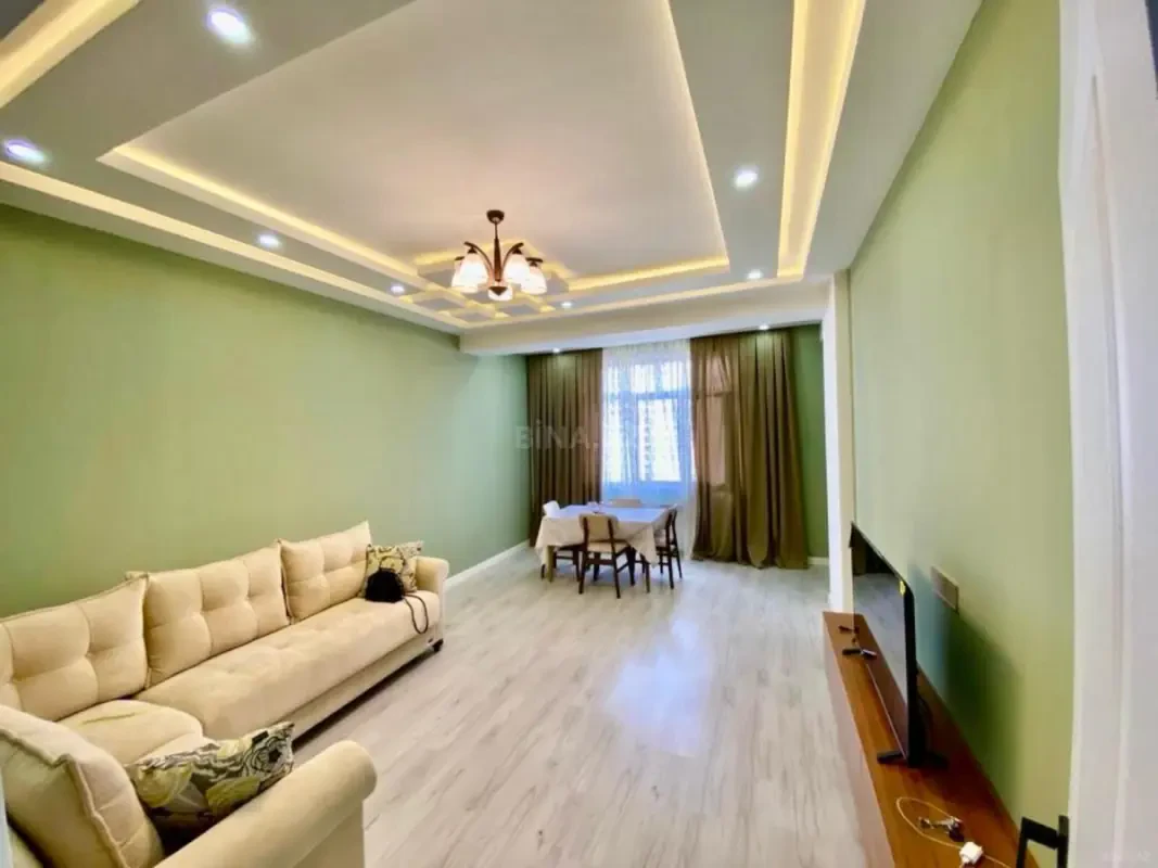 Kirayə verilir 2 otaqlı mənzil 100 m²