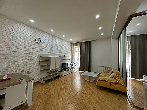Kirayə verilir 2 otaqlı mənzil 60 m² — Bakı 2 otaq 60.00 m²