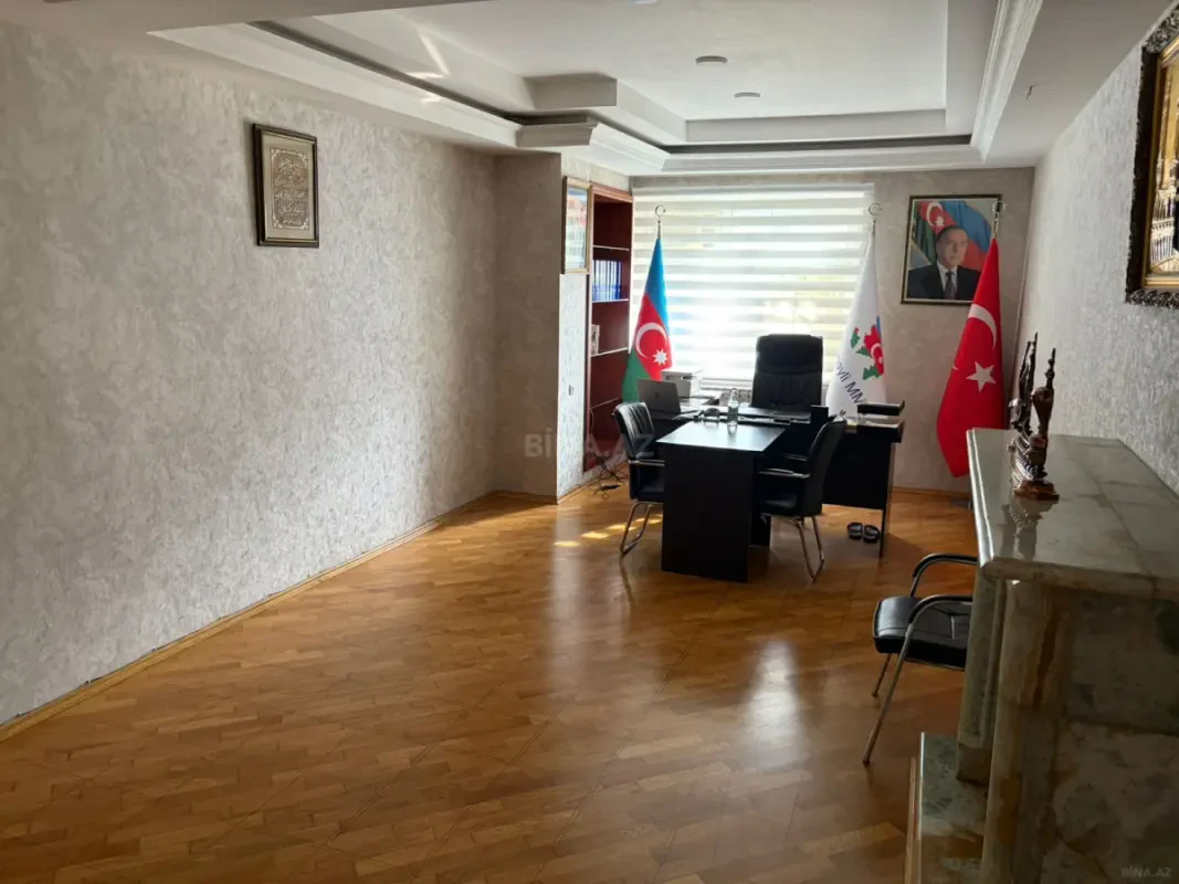 Kirayə verilir 5 otaqlı ofis 180 m²