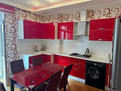 Kirayə verilir 3 otaqlı mənzil 130 m² — Bakı, Badamdar 3 otaq 130.00 m²