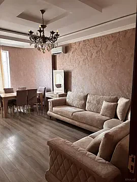 Kirayə verilir 2 otaqlı mənzil 70 m² — Bakı, İnşaatçılar 2 otaq 70.00 m²