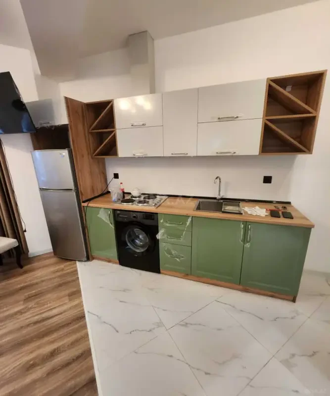 Kirayə verilir 2 otaqlı mənzil 55 m²