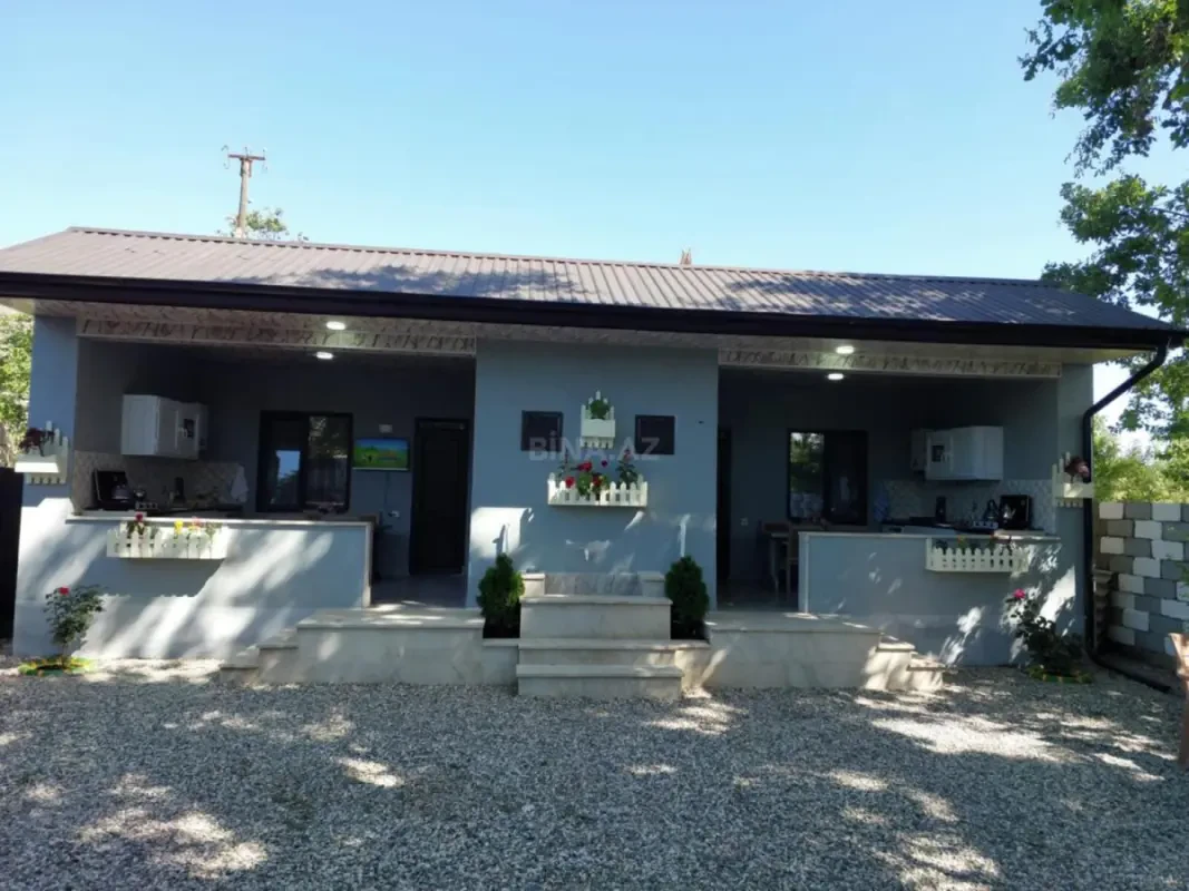 Kirayə verilir 1 otaqlı həyət evi 50 m²