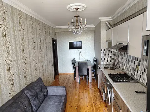 Kirayə verilir 2 otaqlı mənzil 51 m² — Bakı, Bakıxanov 2 otaq 51.00 m²
