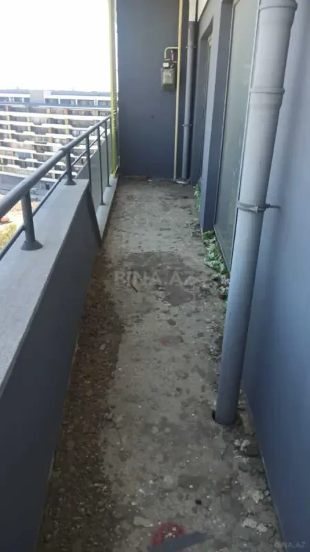 Satılır 3 otaqlı mənzil 121.7 m²