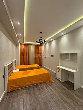 Kirayə verilir 3 otaqlı mənzil 152 m² — Bakı, Nəsimi 3 otaq 152.00 m²