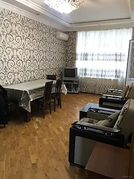 Kirayə verilir 2 otaqlı mənzil 60 m² — Bakı 2 otaq 60.00 m²